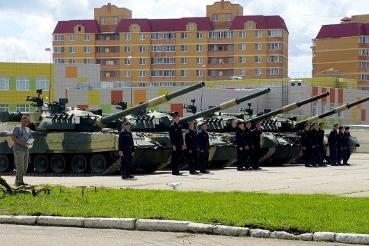 Снимки военного комплекса 4-й гвардейской танковой Кантемировской дивизии.